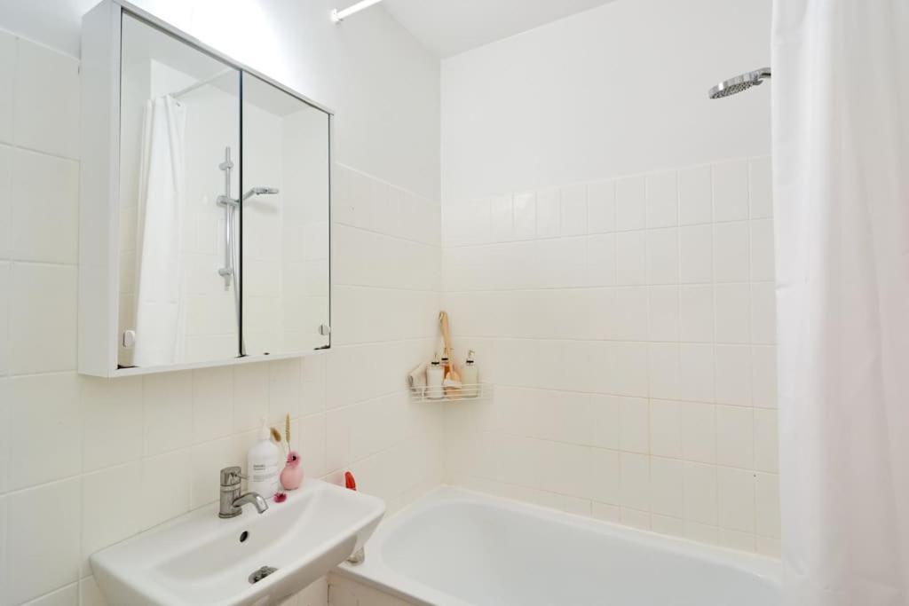 Leilighet Luxury - Family Friendly - - Cozy- Balcony